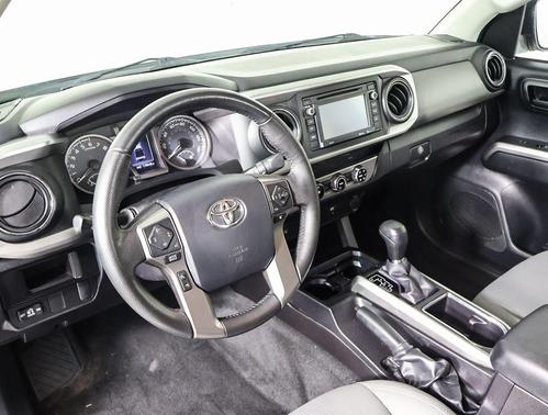 2016 Toyota Tacoma SR5