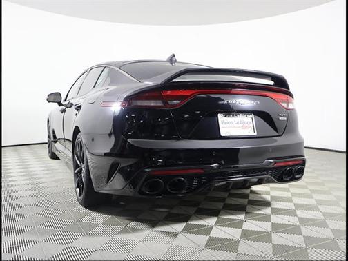 Aurora Black 2022 Kia Stinger GT2