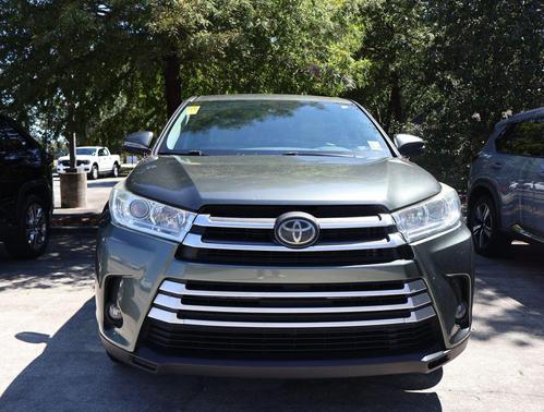 2017 Toyota Highlander LE