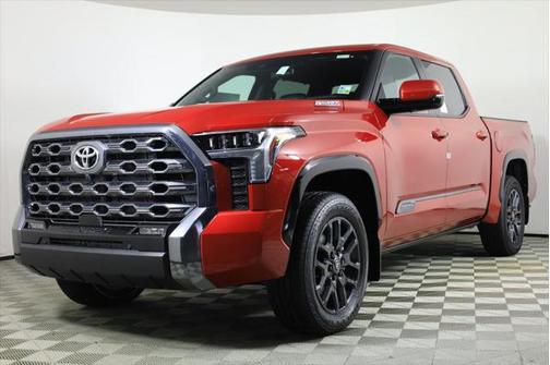 2025 Toyota Tundra Hybrid Platinum