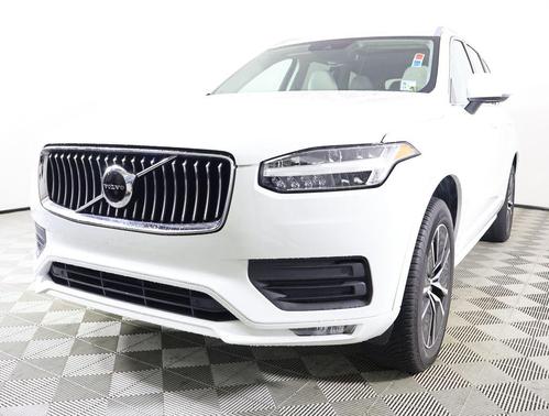 2020 Volvo XC90 T5 Momentum