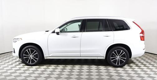 2020 Volvo XC90 T5 Momentum