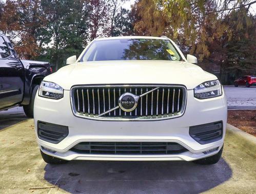 2020 Volvo XC90 T5 Momentum
