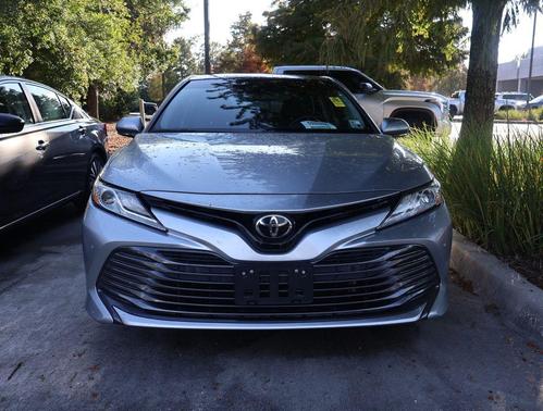 2018 Toyota Camry XLE