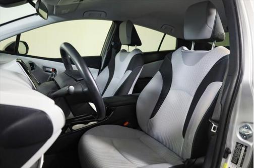 2017 Toyota Prius Three