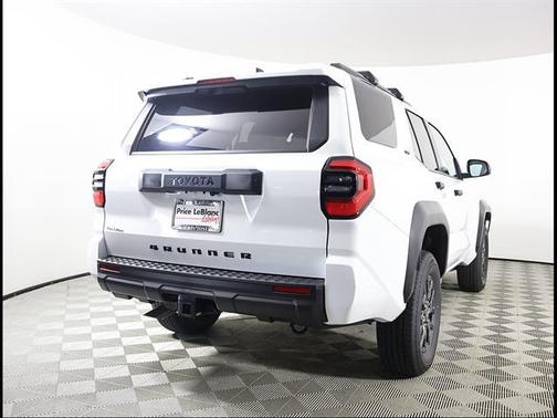 Ice Cap 2026 Toyota 4Runner SR5