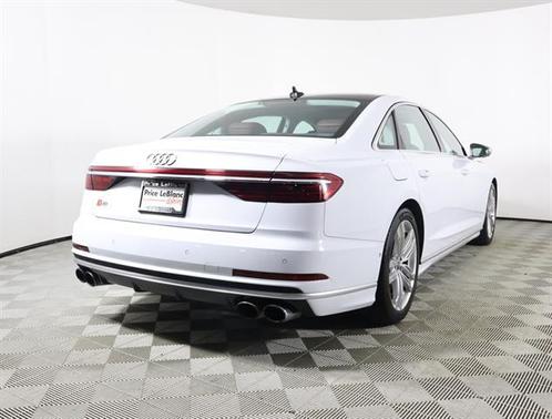 2020 Audi S8 4.0T