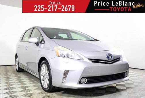 2014 Toyota Prius v Two