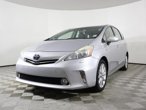 2014 Toyota Prius v Two