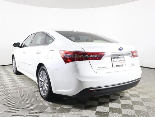 2016 Toyota Avalon Hybrid Limited