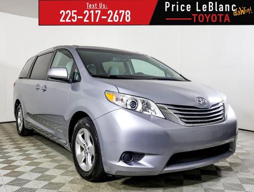 2016 Toyota Sienna LE