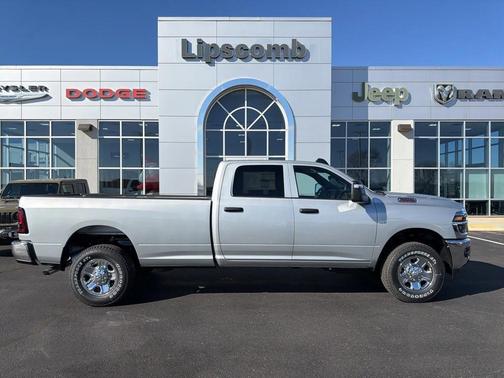 2026 RAM 2500 Tradesman Crew Cab 4x4 8' Box
