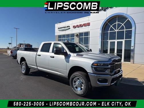 2026 RAM 2500 Tradesman Crew Cab 4x4 8' Box