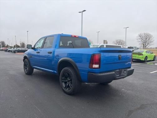 2024 RAM 1500 Classic Warlock Crew Cab 4x4 5'7' Box