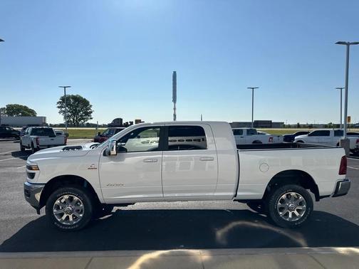 2025 RAM 2500 Laramie Crew Cab 4x4 6'4' Box