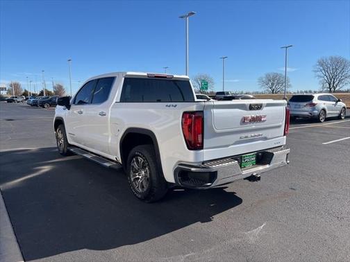 2021 GMC Sierra 1500 SLT