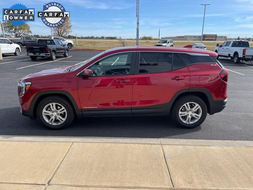 2024 GMC Terrain SLE