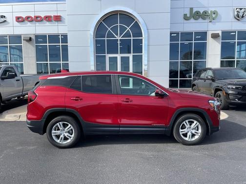 2024 GMC Terrain SLE