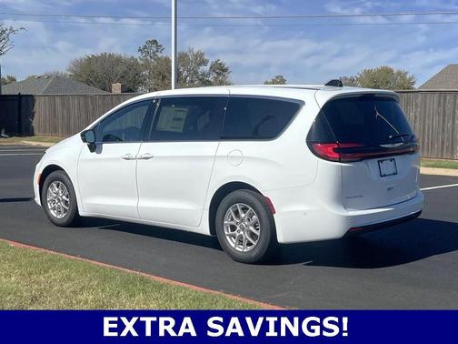 2025 Chrysler Pacifica L