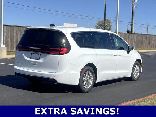 2025 Chrysler Pacifica L