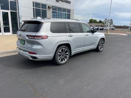2022 Jeep Grand Cherokee L Overland