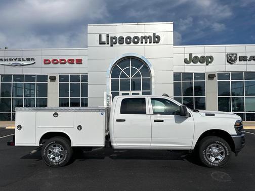 2025 RAM 2500 Tradesman Crew Cab 4x4 8' Box