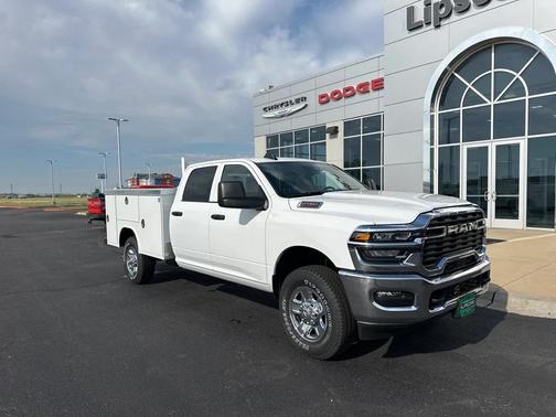 2025 RAM 2500 Tradesman Crew Cab 4x4 8' Box