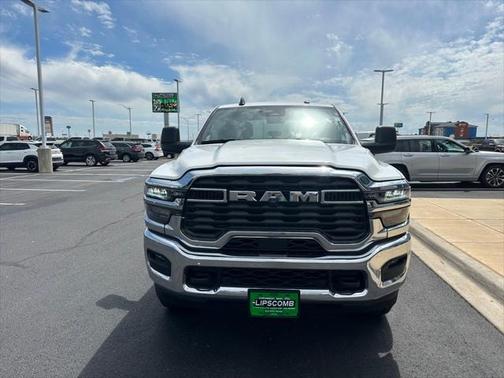 2025 RAM 2500 Tradesman Crew Cab 4x4 8' Box