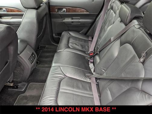 2014 Lincoln MKX Base