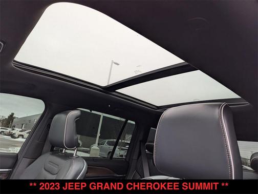 2023 Jeep Grand Cherokee Summit