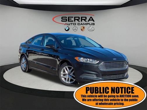 2013 Ford Fusion SE