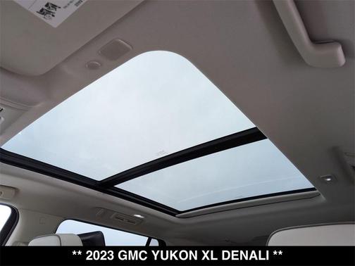 2023 GMC Yukon XL Denali