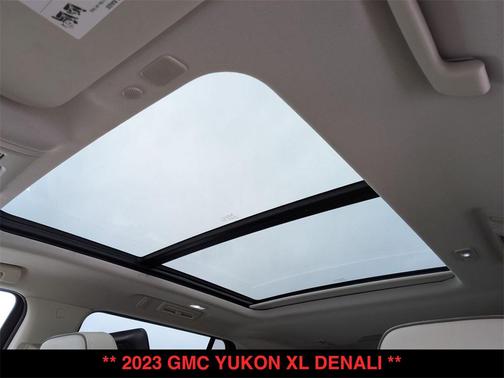 2023 GMC Yukon XL Denali