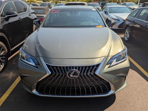 2024 Lexus ES 350 Base