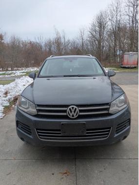 2012 Volkswagen Touareg TDI Executive