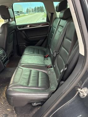 2012 Volkswagen Touareg TDI Executive