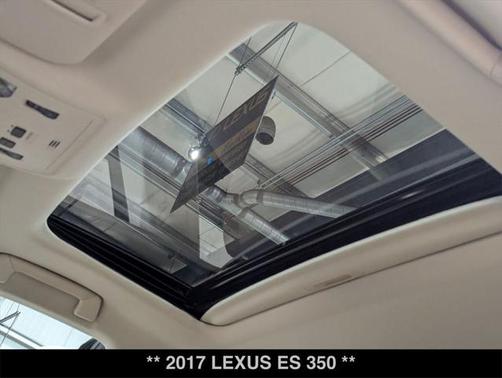 2017 Lexus ES 350 Base