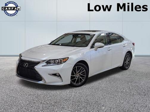 2017 Lexus ES 350 Base