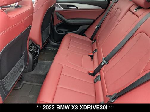 2023 BMW X3 xDrive30i