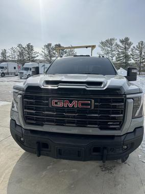 2024 GMC Sierra 2500 AT4X