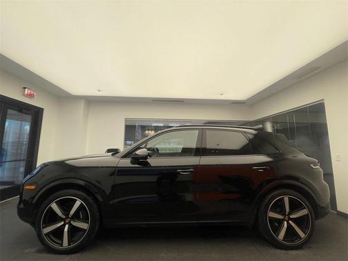 2025 Porsche Cayenne Cayenne