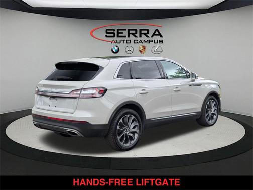 2022 Lincoln Nautilus Reserve