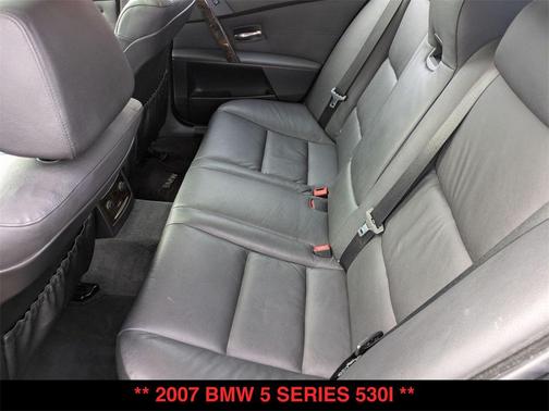 2007 BMW 530 530i