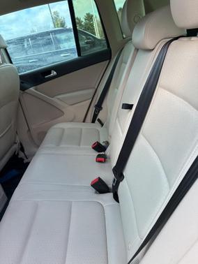 2014 Volkswagen Tiguan Auto SE