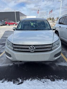 2014 Volkswagen Tiguan Auto SE