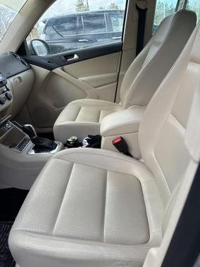 2014 Volkswagen Tiguan Auto SE