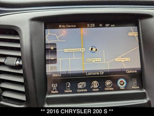 2016 Chrysler 200 S
