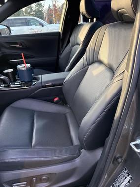 2025 Toyota Crown Platinum