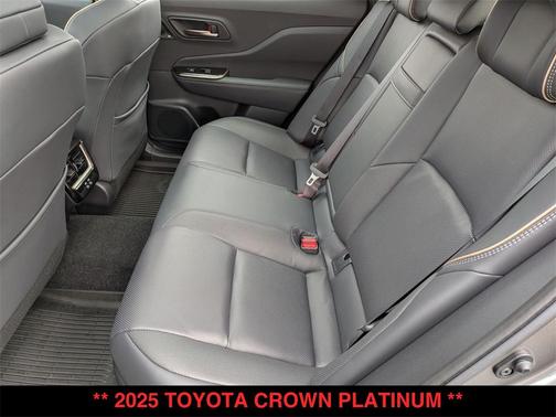 2025 Toyota Crown Platinum