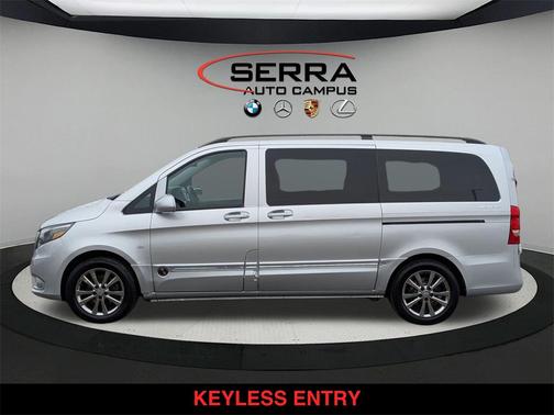 2016 Mercedes-Benz Metris Base